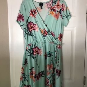 Derek Heart mint floral dress size 1X